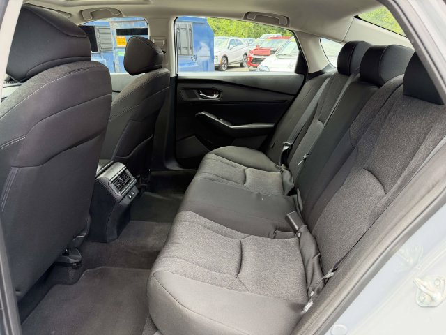 Used 2025 Honda Accord SE image 10