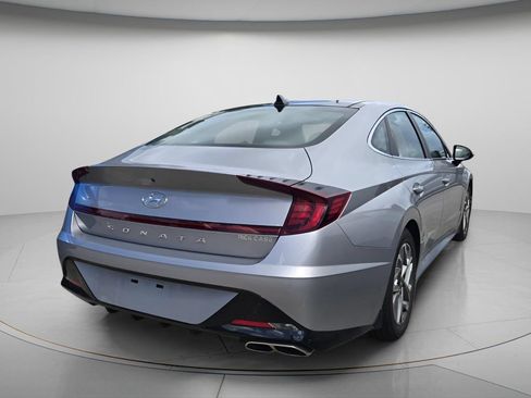 Used 2023 Hyundai Sonata SEL w/ Convenience Package FWD image 5