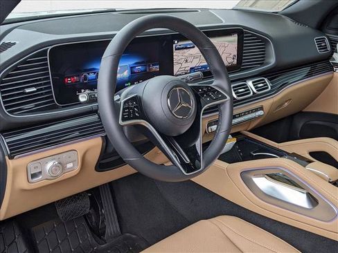 New 2025 Mercedes-Benz GLE 450 4MATIC image 3