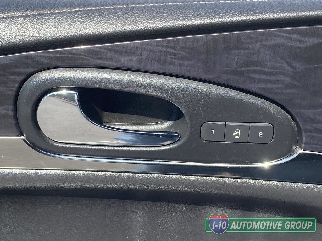Used 2017 Buick Enclave Leather FWD image 21