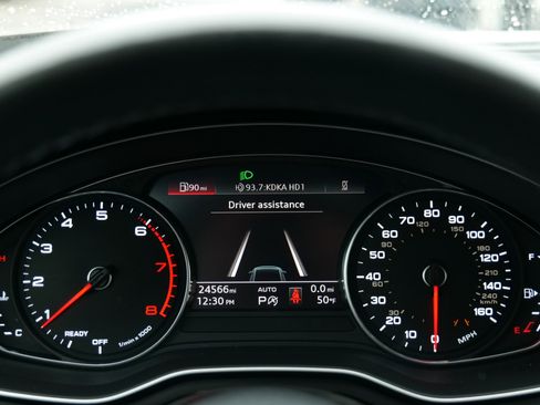 Used 2022 Audi A4 2.0T Premium image 20