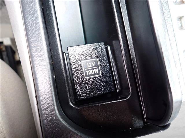 Used 2007 Toyota 4Runner SR5 AWD/4WD image 15