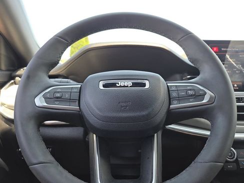 Used 2023 Jeep Compass Limited AWD/4WD image 24