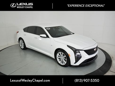 Used 2025 Cadillac CT5 Premium Luxury image 2