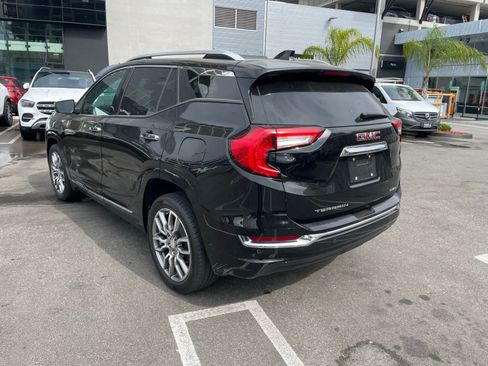Used 2022 GMC Terrain Denali AWD/4WD image 4