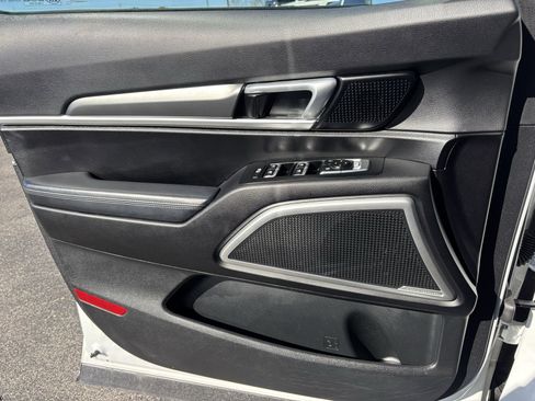 Used 2020 Kia Telluride S image 16