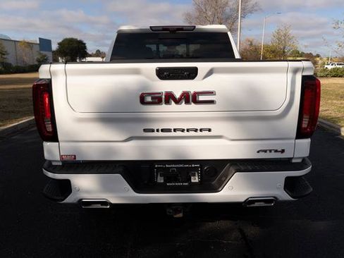Used 2024 GMC Sierra 1500 AT4 w/ Technology Package image 4
