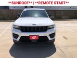 New 2025 Jeep Grand Cherokee Altitude image 2