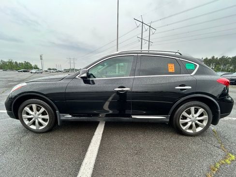 Used 2017 INFINITI QX50 AWD w/ Premium Plus Package image 5