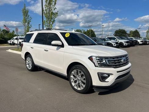 Used 2019 Ford Expedition Limited w/ Equipment Group 302A AWD/4WD image 3