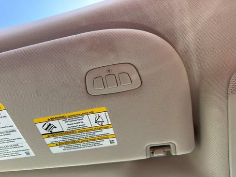 Used 2024 Ford Expedition Limited AWD/4WD image 38