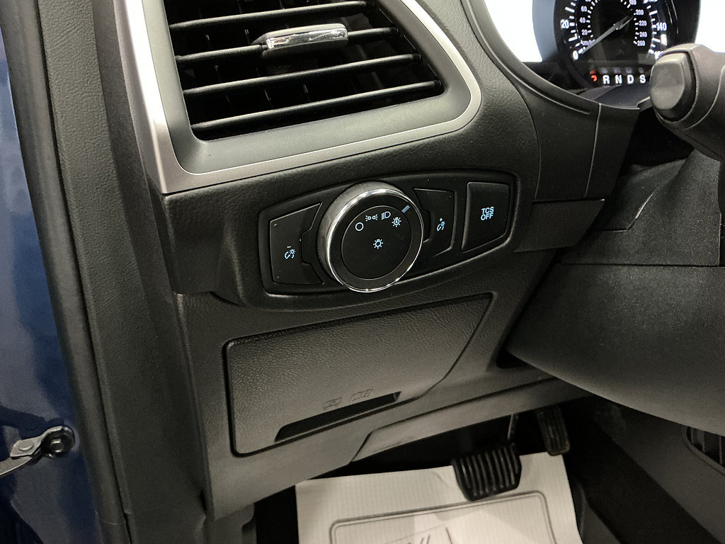Used 2022 Ford Edge SE AWD/4WD image 11