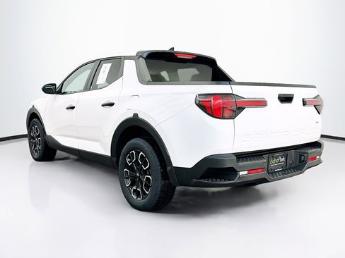 Used 2024 Hyundai Santa Cruz SEL AWD/4WD image 5