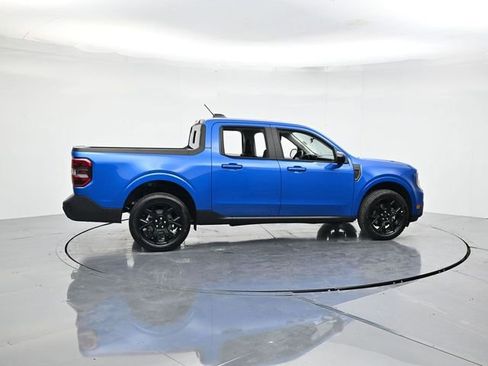 New 2026 Ford Maverick Lariat w/ Black Appearance Package AWD/4WD image 3