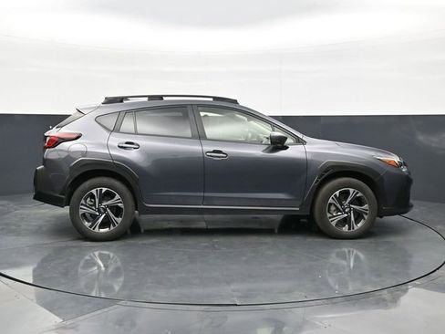 Used 2024 Subaru Crosstrek 2.0i Premium image 8