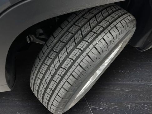 New 2025 Jeep Grand Cherokee Laredo X w/ Trailer Tow Package image 33