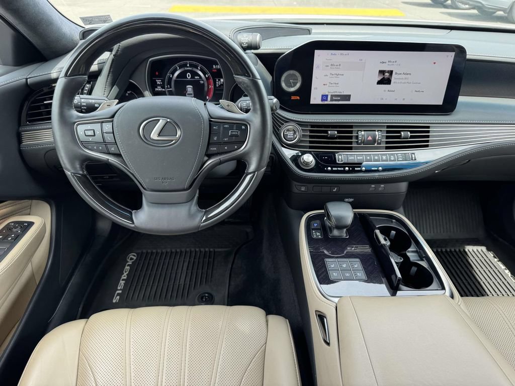 Used 2023 Lexus LS 500 AWD w/ Interior Upgrade Package image 8