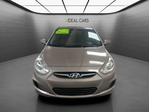 Used 2014 Hyundai Accent GS FWD image 2