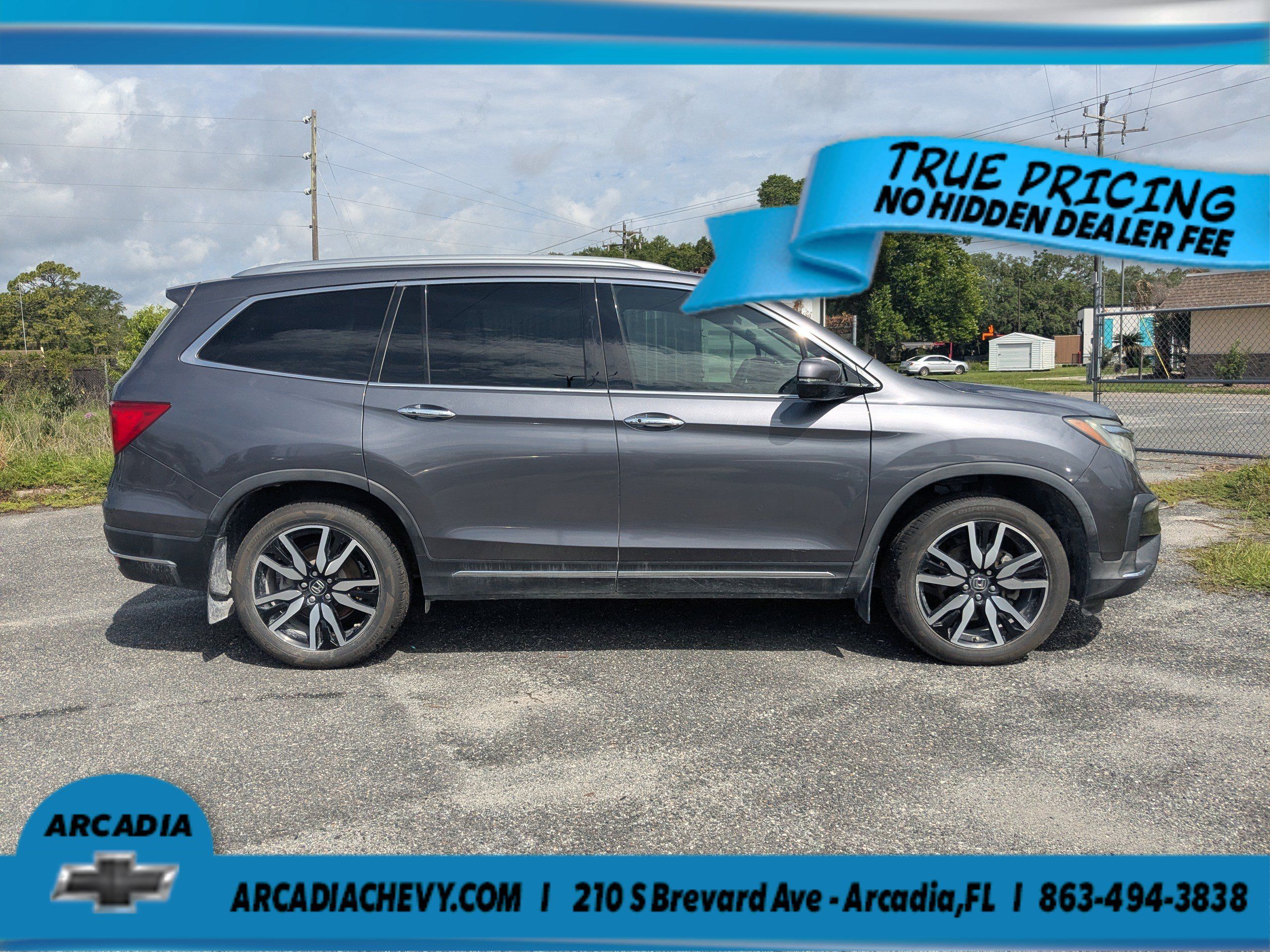 Used 2019 Honda Pilot Touring image 3