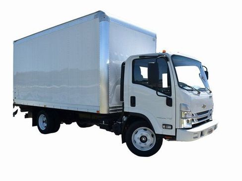 New 2025 Chevrolet Low Cab Forward image 2