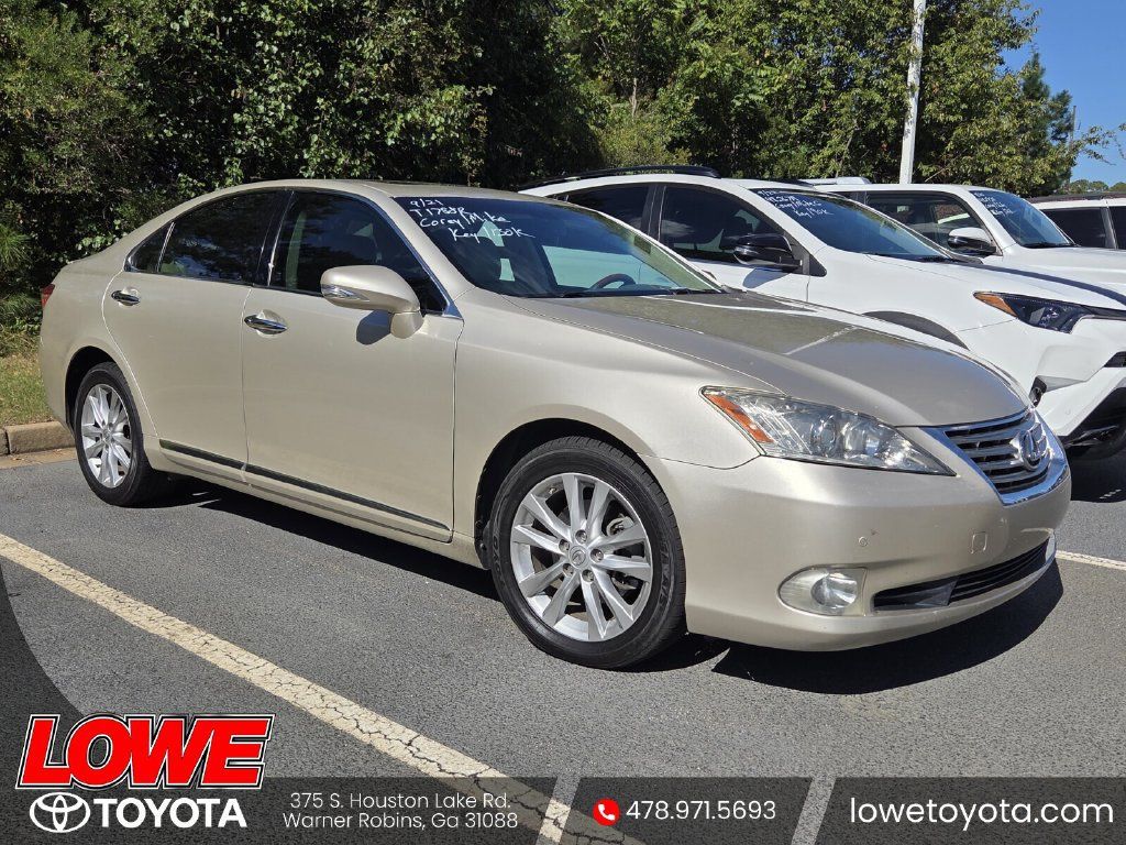 Used 2010 Lexus ES 350 FWD image 1