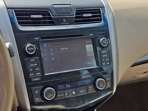 Used 2014 Nissan Altima 2.5 SL w/ Technology Package FWD image 12