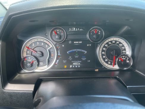 Used 2018 RAM 1500 Laramie w/ Convenience Group image 20