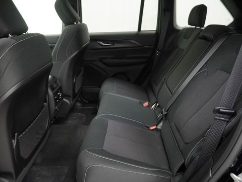 New 2026 Jeep Grand Cherokee Laredo X AWD/4WD image 17