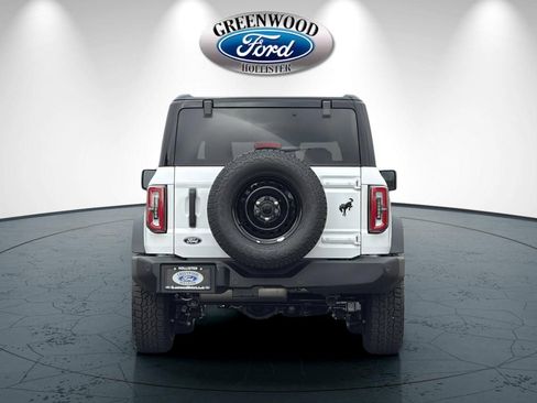 New 2026 Ford Bronco Outer Banks w/ Black Appearance Package AWD/4WD image 5