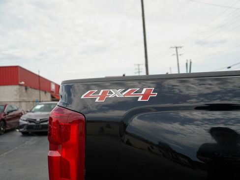 Used 2018 Chevrolet Silverado 1500 High Country AWD/4WD image 20