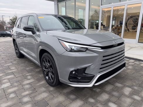 Certified 2026 Lexus TX 500h AWD w/ Technology Package image 2