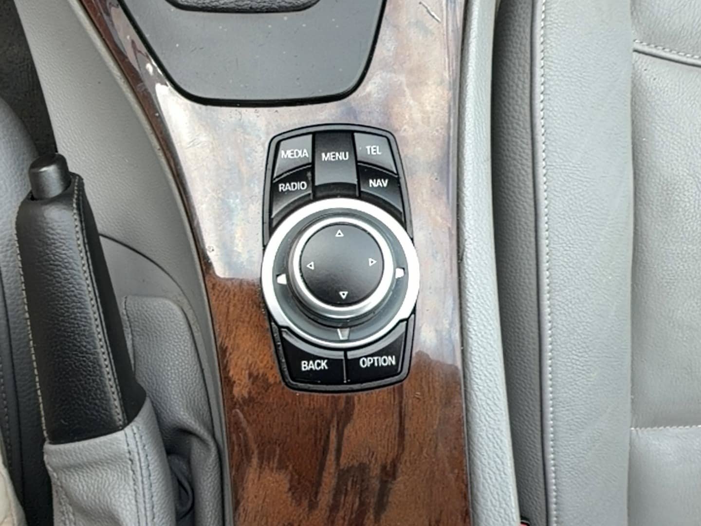 Used 2011 BMW 328i xDrive Sedan AWD/4WD image 11