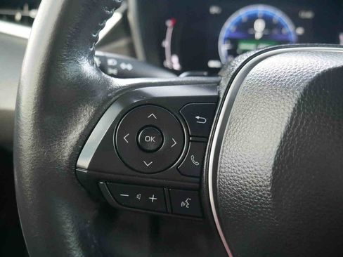 Used 2024 Toyota Corolla XSE image 38