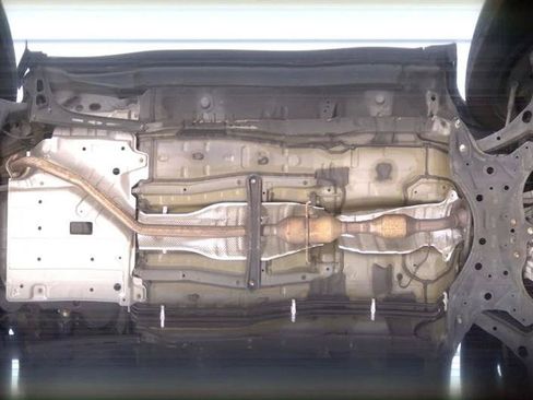 Used 2016 Toyota Corolla L FWD image 21
