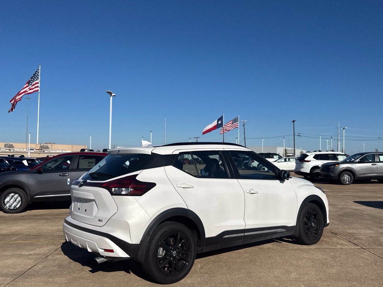 Certified 2023 Nissan Kicks SR w/ Exterior Package FWD image 24