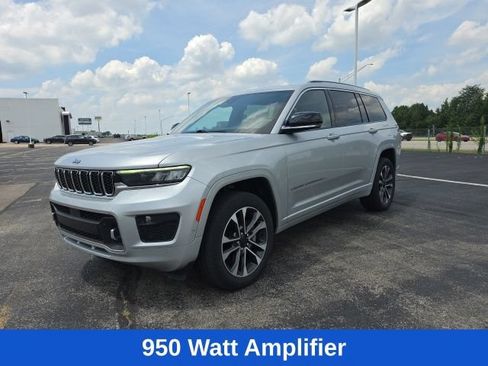Used 2021 Jeep Grand Cherokee L Overland w/ Luxury Tech Group IV AWD/4WD image 7