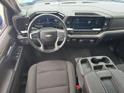 Used 2023 Chevrolet Silverado 1500 LT AWD/4WD image 24
