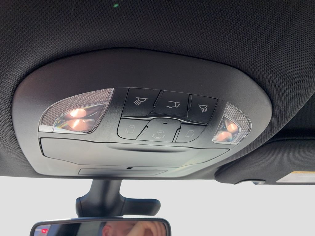 New 2027 Chrysler Pacifica Select FWD image 16