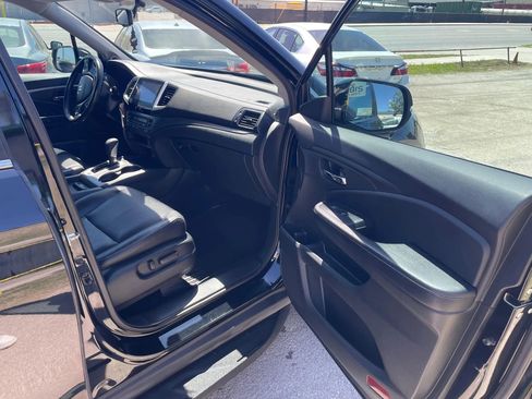 Used 2017 Honda Ridgeline RTL-T image 8