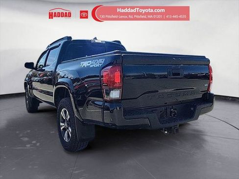 Certified 2019 Toyota Tacoma TRD Sport w/ Technology Package AWD/4WD image 3