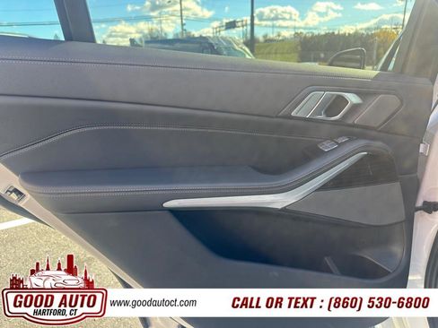 Used 2021 BMW X7 xDrive40i w/ Executive Package image 11