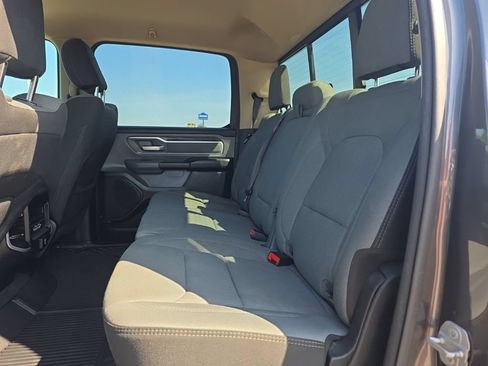 Used 2020 RAM 1500 Big Horn AWD/4WD image 10
