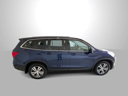 Used 2017 Honda Pilot EX-L image 2