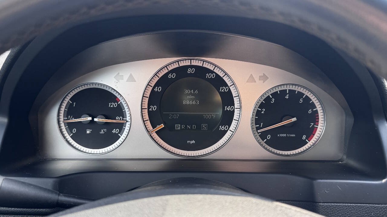 Used 2008 Mercedes-Benz C 300 Sedan image 16