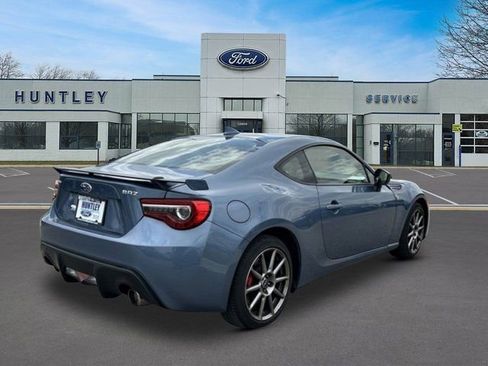 Used 2018 Subaru BRZ Limited w/ 50th Anniversary Edition RWD image 4