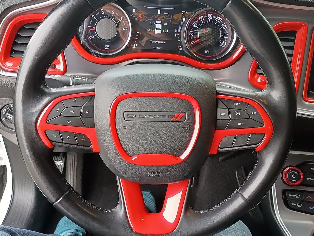 Used 2022 Dodge Challenger SXT RWD image 19