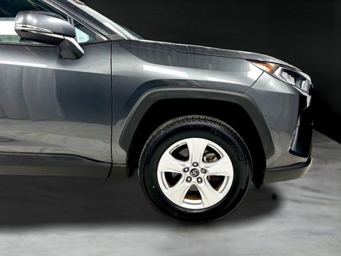 Used 2019 Toyota RAV4 XLE w/ All Weather Liner Package AWD/4WD image 61