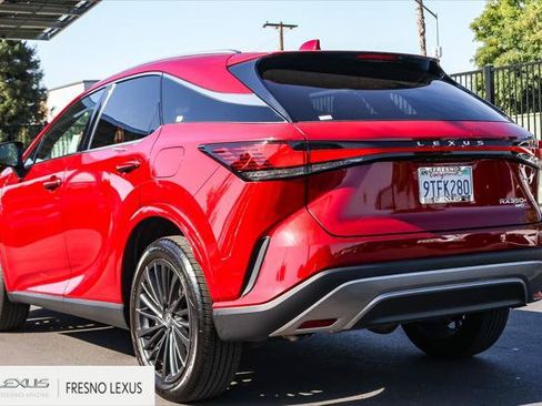 Certified 2025 Lexus RX 350 Premium w/ Convenience Package AWD/4WD image 4