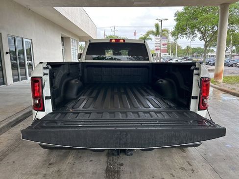 Used 2025 RAM 3500 Tradesman w/ Chrome Appearance Group image 33