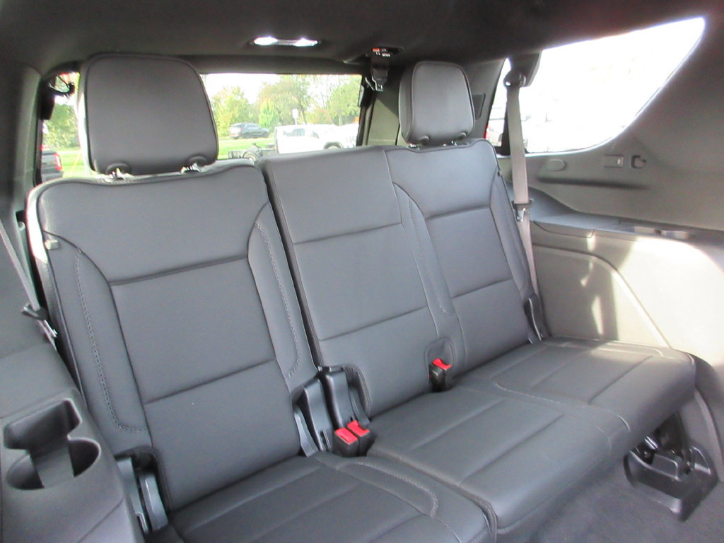 Certified 2026 GMC Yukon Denali w/ Sun & Power Step Package AWD/4WD image 28